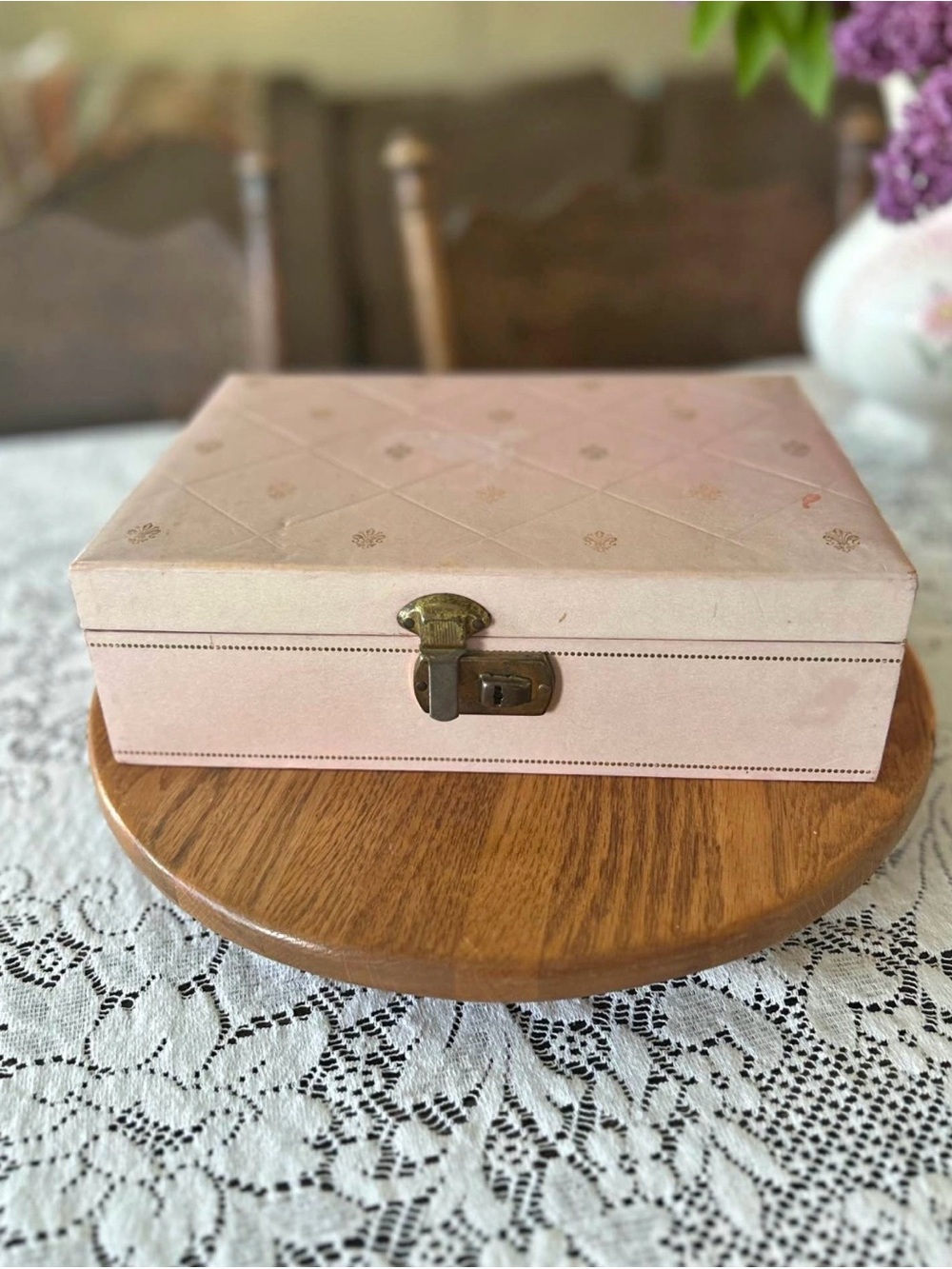 Vintage Mid-Century Mele Pink Leatherette Jewelry Box with Gold Details